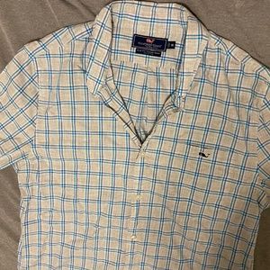 Vineyard Vines LS button down shirt